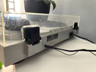 Tocadiscos Kenwood KD-1600 Revisado