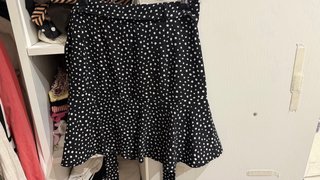 Falda corta lunares