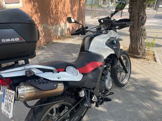BMW G650GS Adventure Blanca y Roja