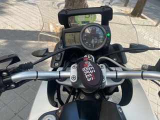 BMW G650GS Adventure Blanca y Roja