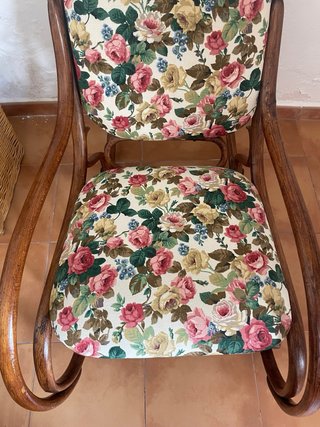 Mecedora Estilo Thonet