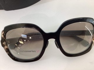 gafa de sol señora prada spr 16u