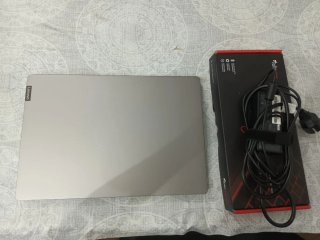 Lenovo Ideapad 520S-14IKB (pantalla parpadea)