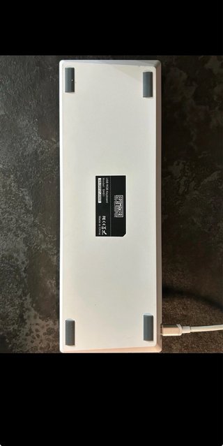 Tastiera gaming Epomaker SK61 lubed yellow switch