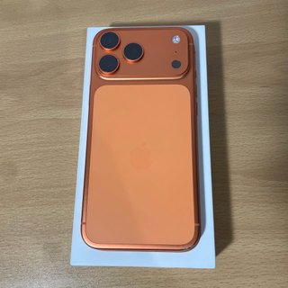 iPhone 17 Pro Max Naranja