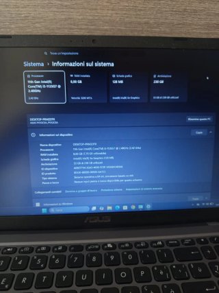 ASUS Vivobook i5-1135G7 256GB SSD 8GB RAM FHD