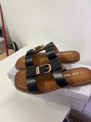 Sandali donna nero fibbia oro tg 36 nuovo