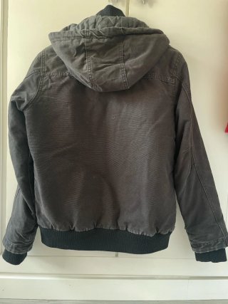 Chaqueta Quiksilver Negra con Capucha
