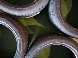 Neumáticos Yokohama 215/45R17