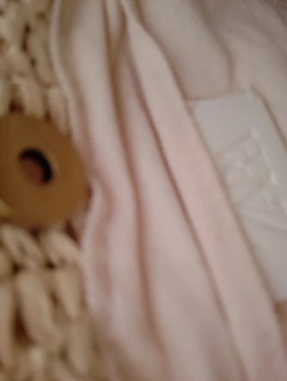 Bolso Zara volantes y pedrería beige