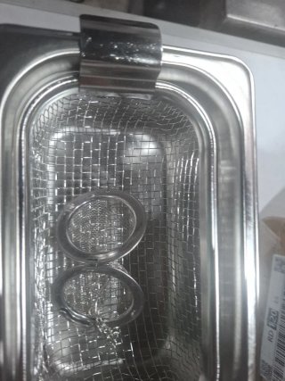 2 Limpiadores Ultrasónicos (1 con tapa)