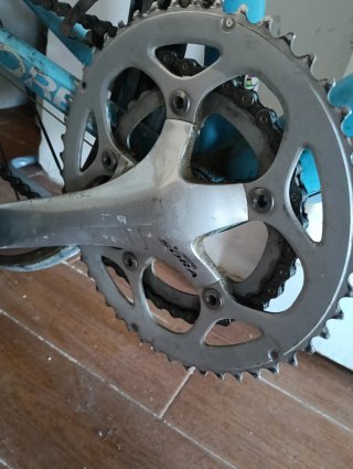 Orbea Aqua carbono en los tirantes y horquilla