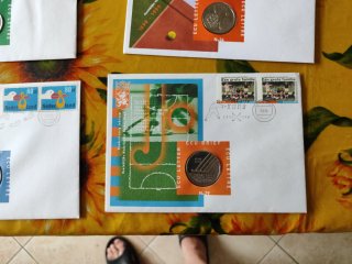 Francobolli e monete - Set 11