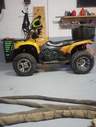 Quad ATV, goes 520cc