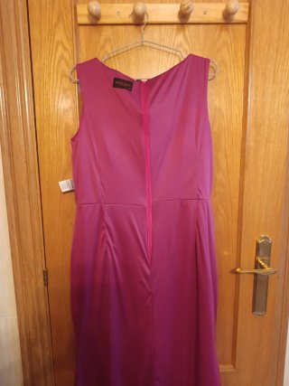 Vestido fiesta largo fucsia con abertura