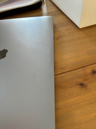 MacBook Pro 13 Touch Bar 2017 averiado