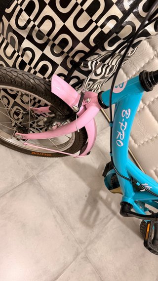Bicicleta infantil B-PRO niña