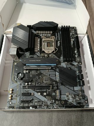 Placa Base MSI Z490-A PRO