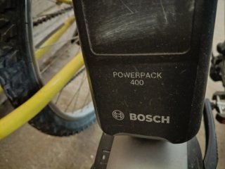Bicicleta eléctrica gris, tamaño grande 27,5.