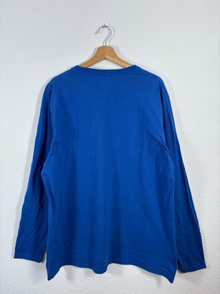 Camiseta Reebok azul manga larga