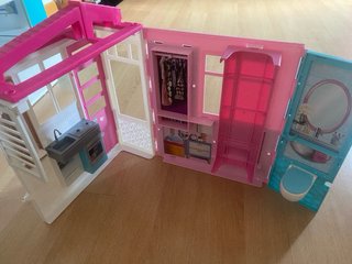 Casa de Barbie+ muñecas barbies