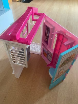 Casa de Barbie+ muñecas barbies