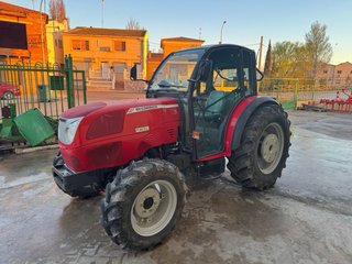 Tractor McCormick F90XL