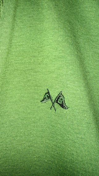 Top verde sin mangas
