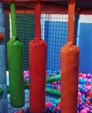 2 Parque de bolas infantil
