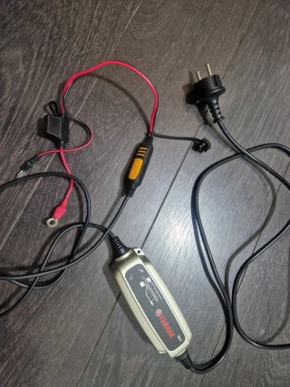 Cargador Batería Mantenimiento Yamaha