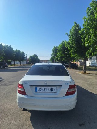 Mercedes-Benz c 200 2009