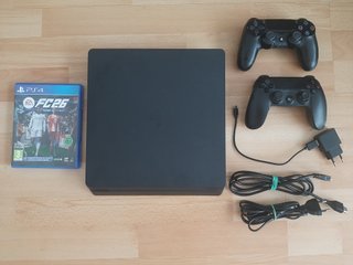 PS4 (PlayStation 4) con 2 mandos y FC26