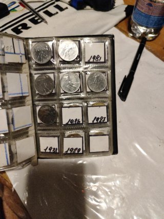 Raccoglitore monete World Coin Stock