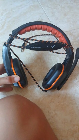 Pacchetto Gaming: Tastiera, Cuffie, Mouse, Altoparlanti e Tappetino