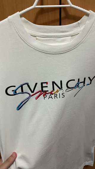 Camiseta Givenchy - Talla S