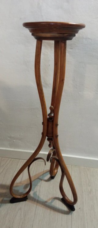 Peana / Mesita Antigua Thonet Madera
