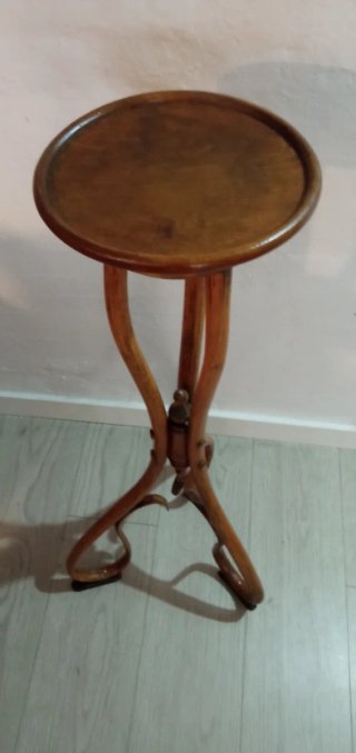 Peana / Mesita Antigua Thonet Madera
