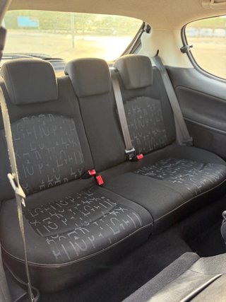 Peugeot 206 2003