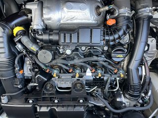 Peugeot Partner BlueHDi 100 cv. -Motor Av.- 7.500€