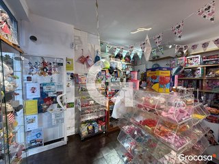 Local comercial en venta en Bellvitge en Hospitalet de Llobregat, L´