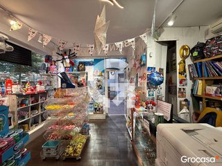 Local comercial en venta en Bellvitge en Hospitalet de Llobregat, L´