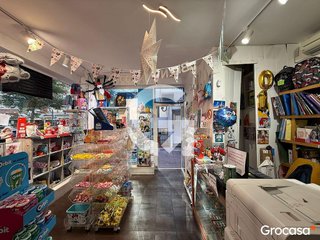 Local comercial en venta en Bellvitge en Hospitalet de Llobregat, L´