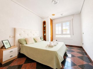 Piso en alquiler en El Puerto - Romanilla en Roquetas de Mar