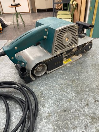 Lijadora Virutex LB31E