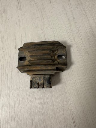 Regulador Suzuki LTZ 400