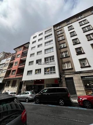 Oficina en venta en Ensanche - Sar en Santiago de Compostela
