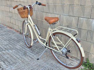 Bicicleta eléctrica de paseo. Mejor que nueva.