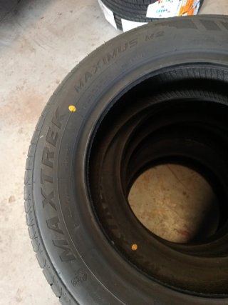 Neumáticos 185/60 R15 84H Nuevos