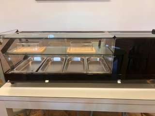 Vitrina de tapas de doble piso de 4 bandejas
