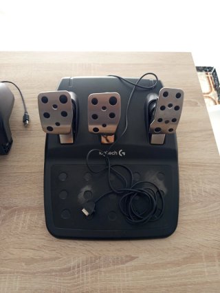 Volante Logitech G29 PS4